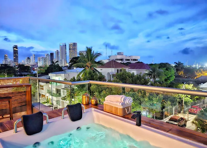 Casa Bambu 4Floors Jacusi & View - Nearby Old City